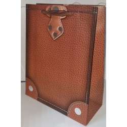 Пакет бумажный  8317M 25*32*11cm Сундук, с фольгой